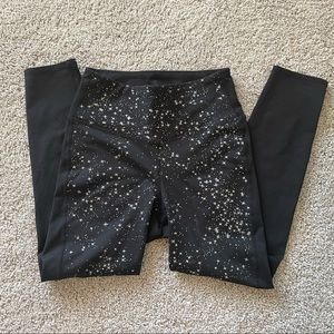 Gap Fit Compression Leggings, Black with Star Design, Size Small